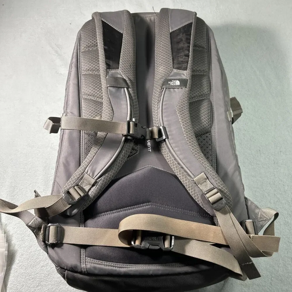 The North Face Router Transit Large 41 L Backpack School Hiking Travel Camping